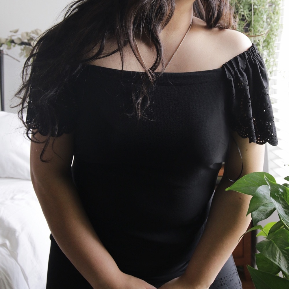 ELLE Off the shoulder dress💖